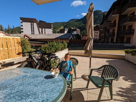 PXL 20230805 160125688.MP